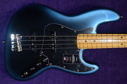 Fender AM Pro II Jazz 4, Dark Night с кленом Aerican Professional 2 Jazz