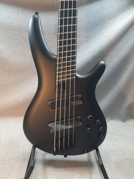 Бас-гитара Yamaha BB235 YNS, черная BB235 YNS Electric Bass Guitar Black