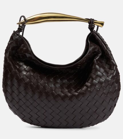 Клатч из кожи intrecciato Bottega Veneta, бежевый