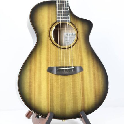 Taylor 322ce Grand Concert Mahogany Shaded Edge Burst (060)