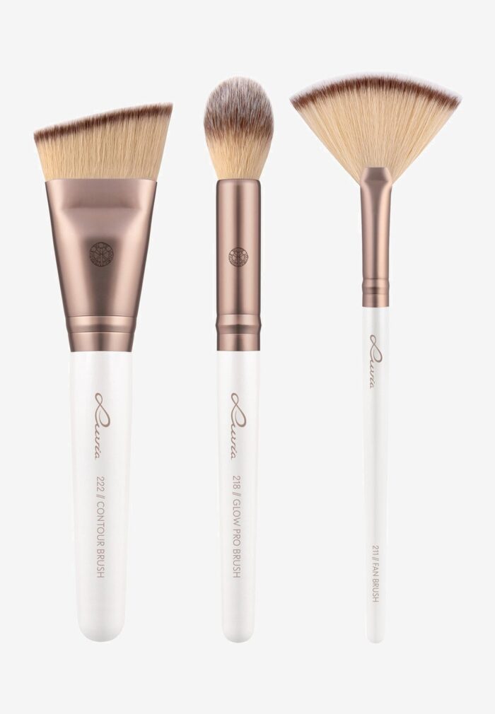 Набор кистей Highlight & Contour Set Luvia Cosmetics, цвет pearl white/coffee brown