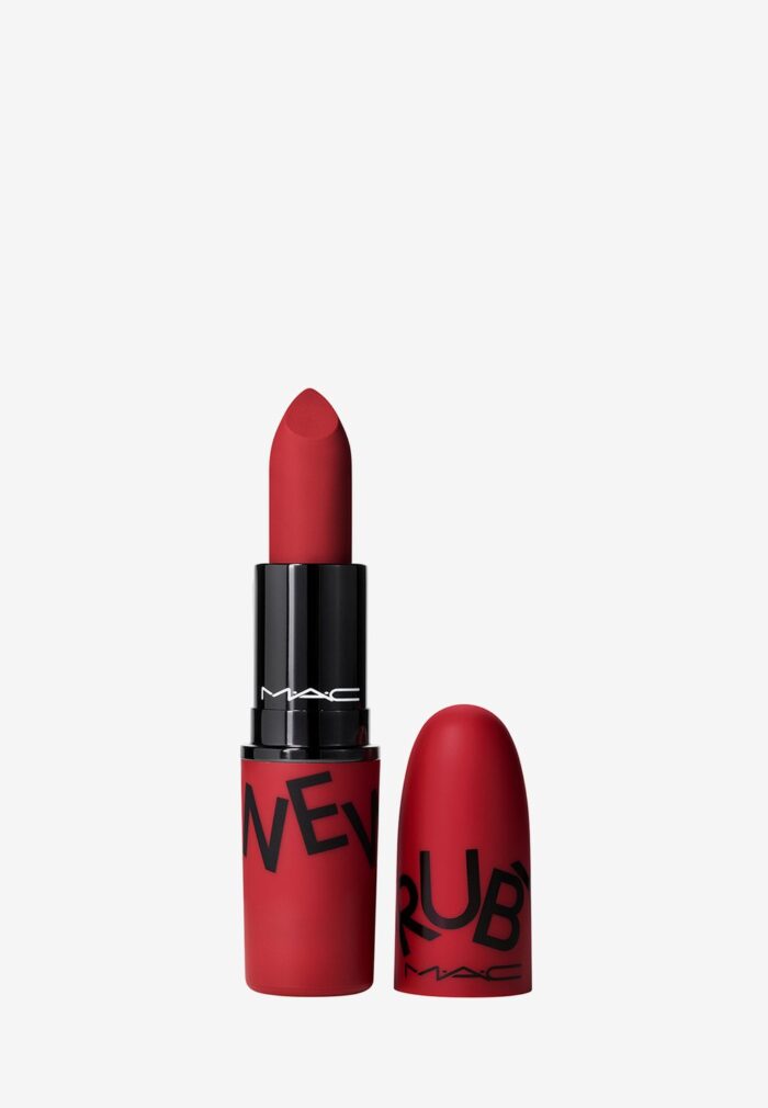 Губная помада Powder Kiss Lipstick MAC, цвет ruby new