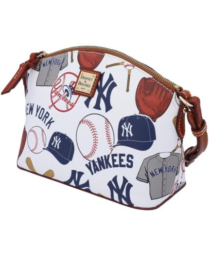 Женская сумка через плечо Suki New York Yankees Gameday со средним ремешком Dooney & Bourke, белый