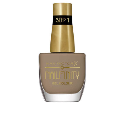 Накладные ногти Nails in style uñas artificiales Essence, 12 шт, stay wavy