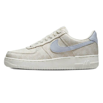 Кросcовки Nike Air Force 1 &apos;07 SE, бежевый/желтый