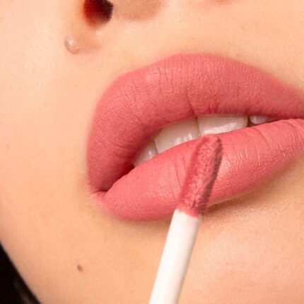 Губная помада Labial Líquido The Longwear Lipstick 3Ina, 362 Rosa