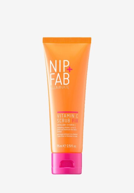 Скраб и пилинг для лица Vit C Scrub Nip+Fab