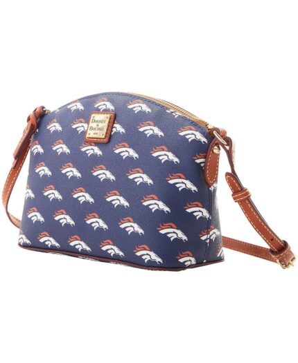 Женская сумочка через плечо Denver Broncos Signature Suki с ремешком среднего размера Dooney & Bourke